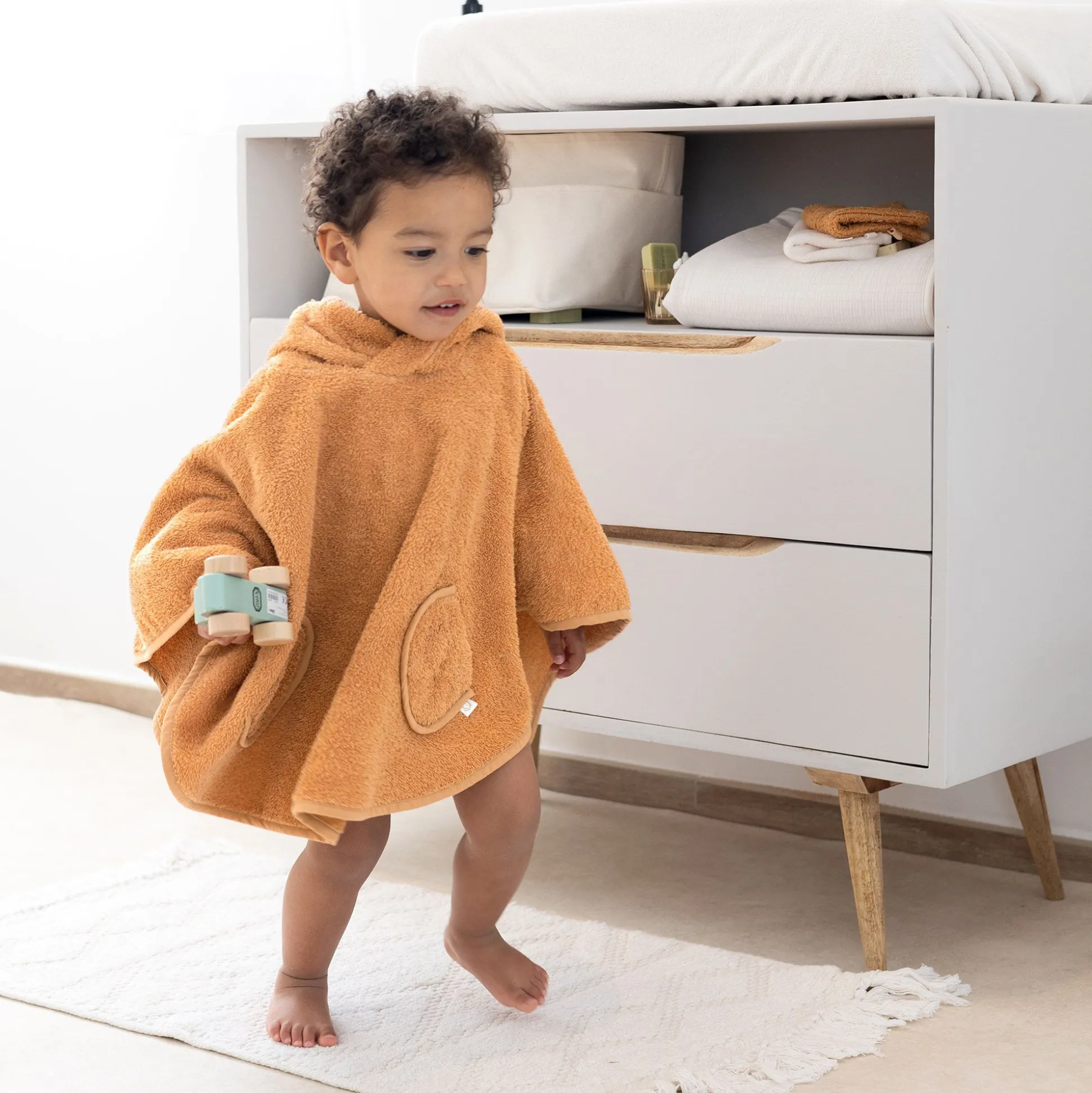 Poncho Terry 9-36M Bemini Biscuit